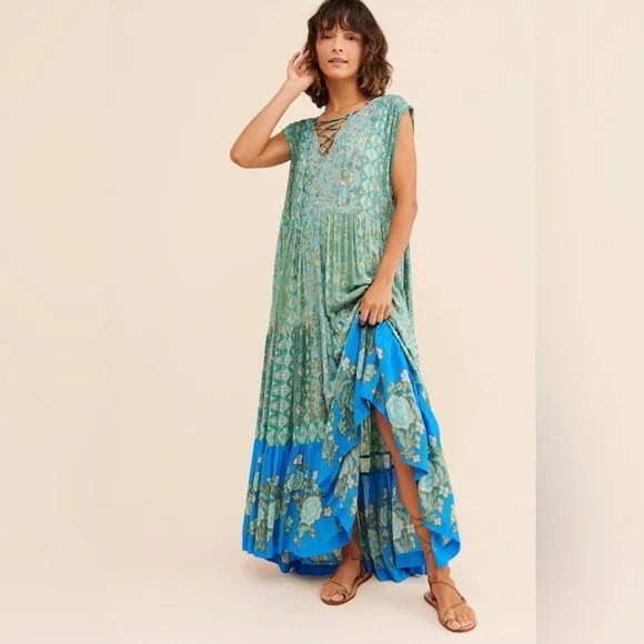 FREE PEOPLE HANALEI BAY LACE UP TIERED OVERSIZED TIERED FLORAL MAXI DRESS XS - Picture 2 of 16